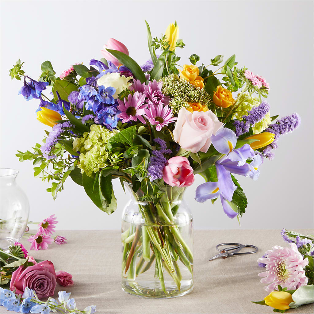 Pastel Tradition - A Florist Original – CARLSON & CO, Springfield GA
