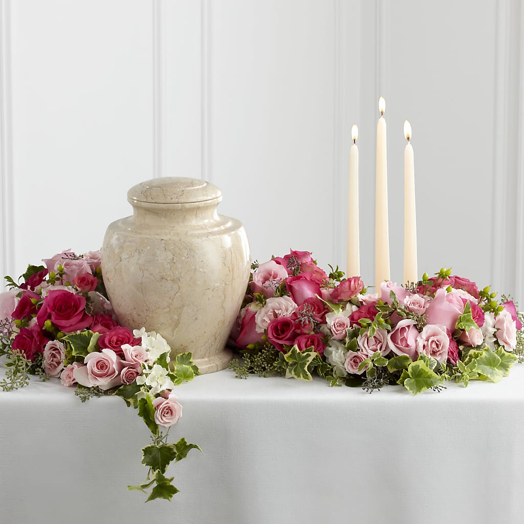 Remembrance Arrangement – CARLSON & CO, Springfield GA