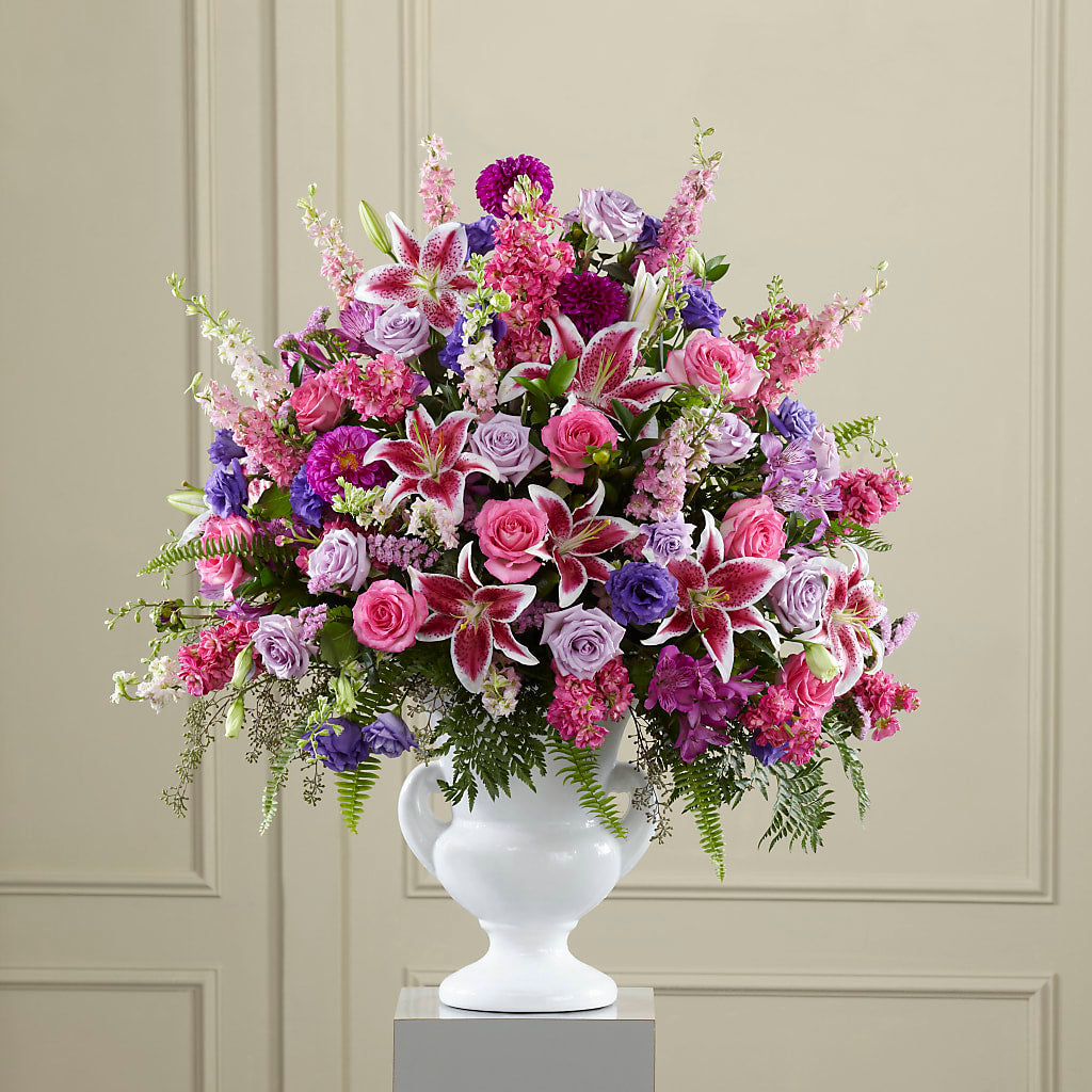 Peaceful Tribute Arrangement – CARLSON & CO, Springfield GA