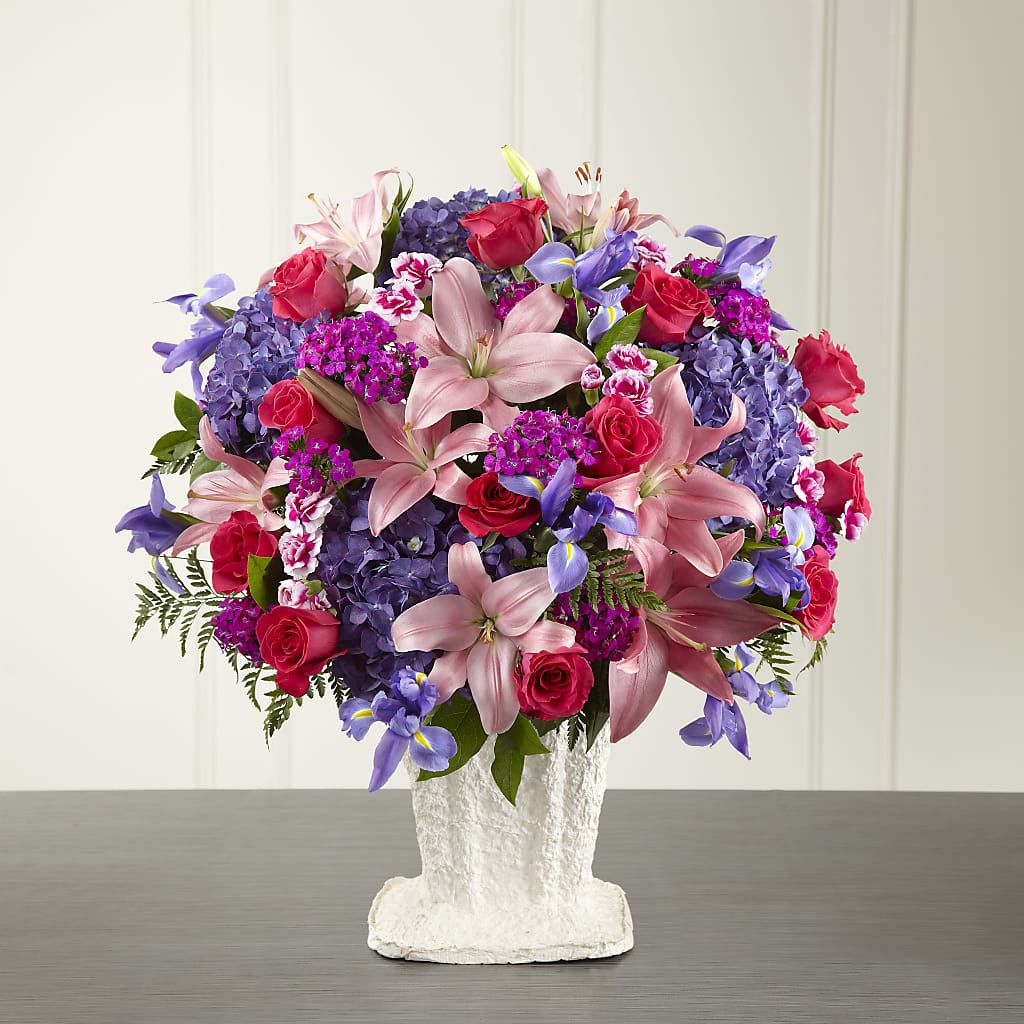 We Fondly Remember Arrangement – CARLSON & CO, Springfield GA