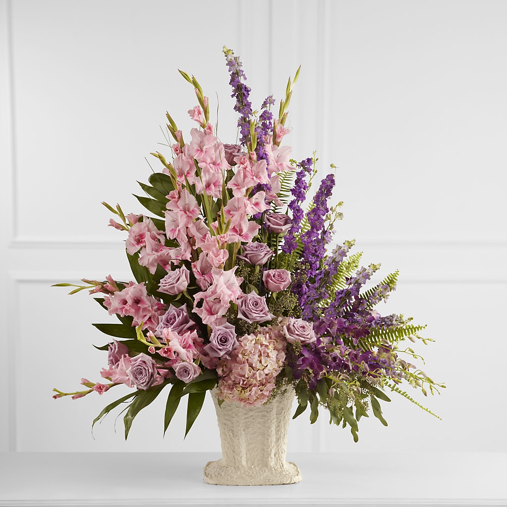 Flowing Garden Arrangement – CARLSON & CO, Springfield GA