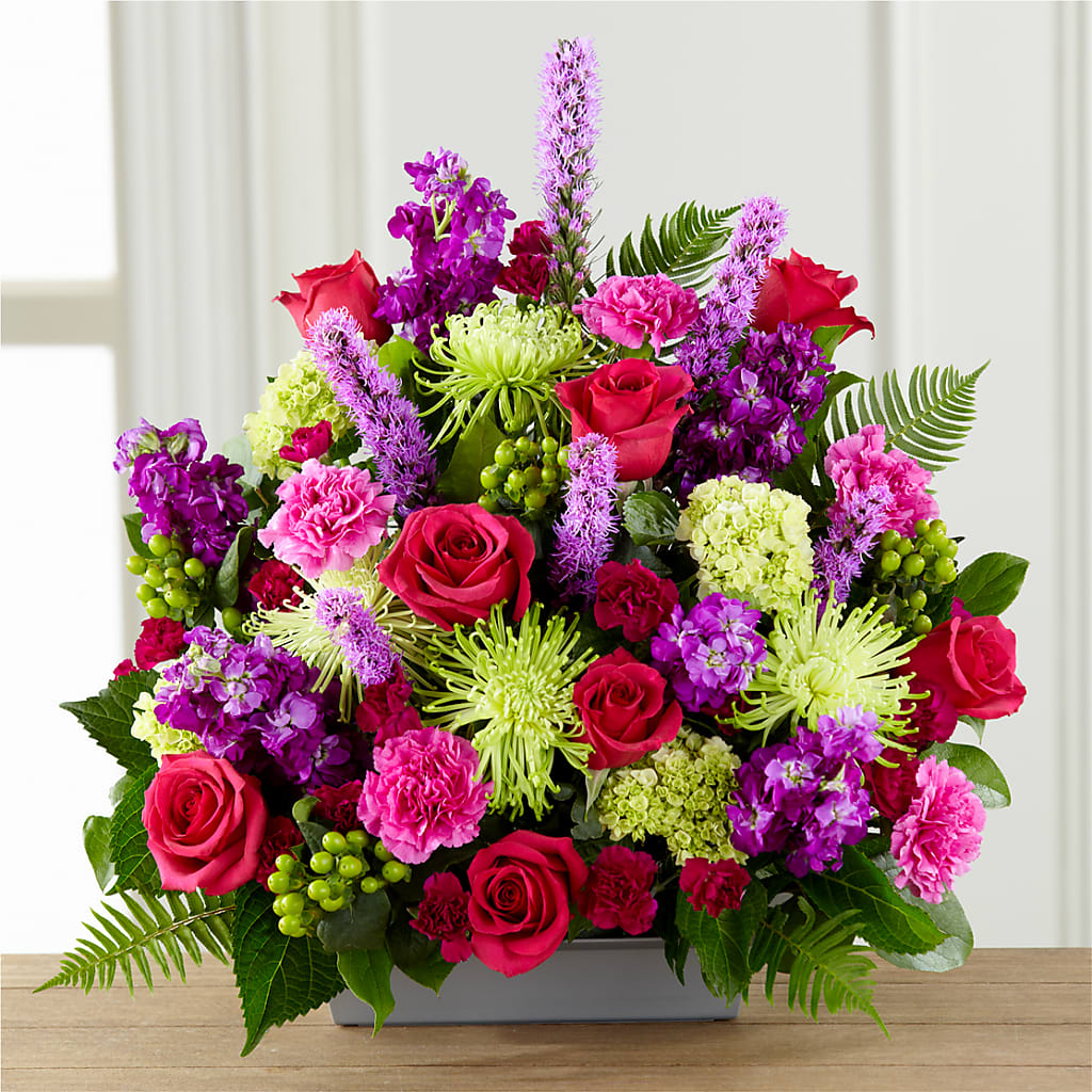 Warm Embrace Arrangement – CARLSON & CO, Springfield GA