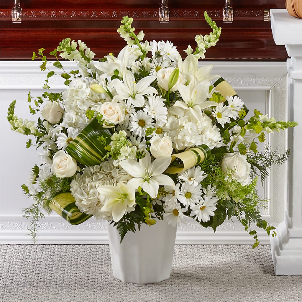 Thoughts of Tranquility Floor Basket – CARLSON & CO, Springfield GA