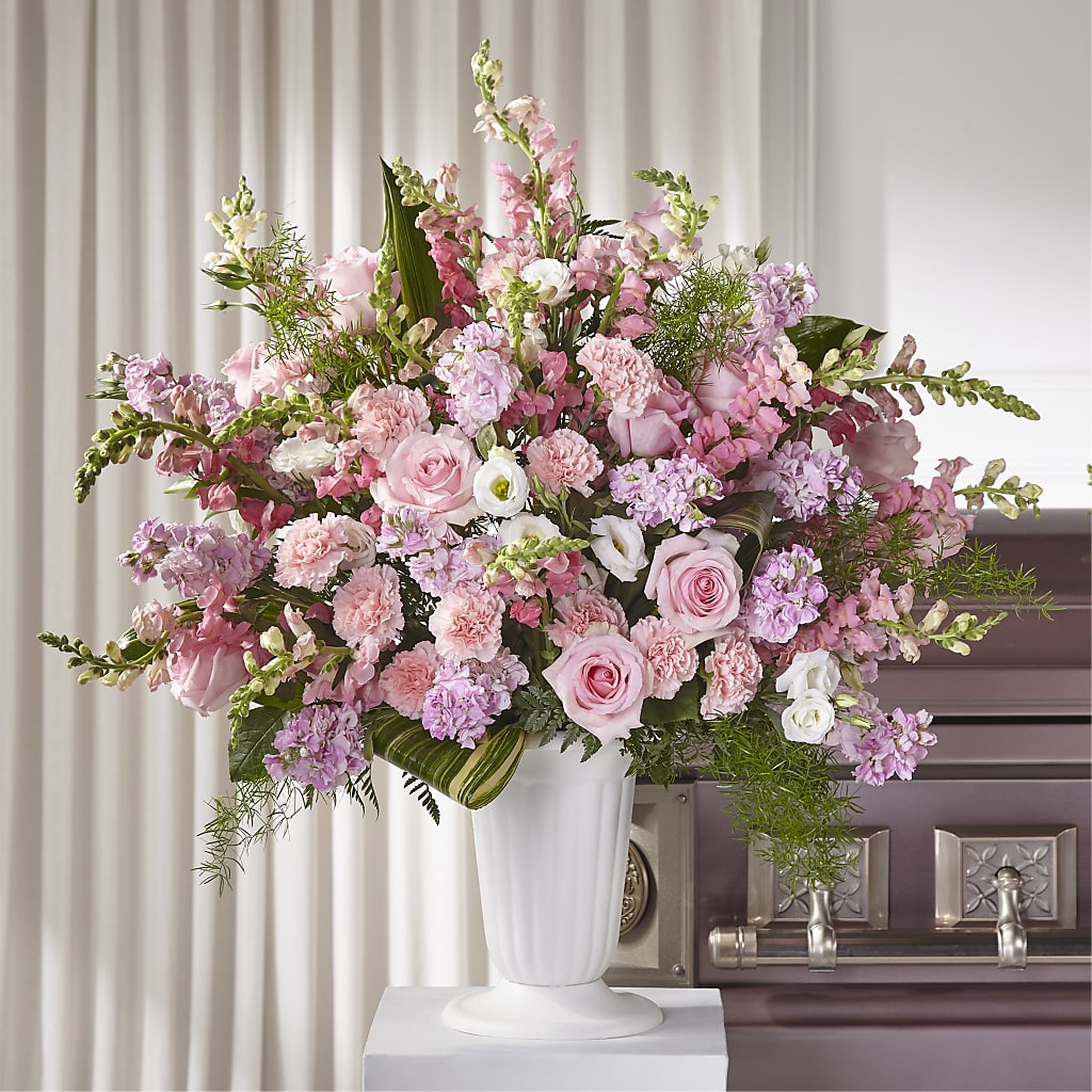 Divine Comfort Arrangement – CARLSON & CO, Springfield GA