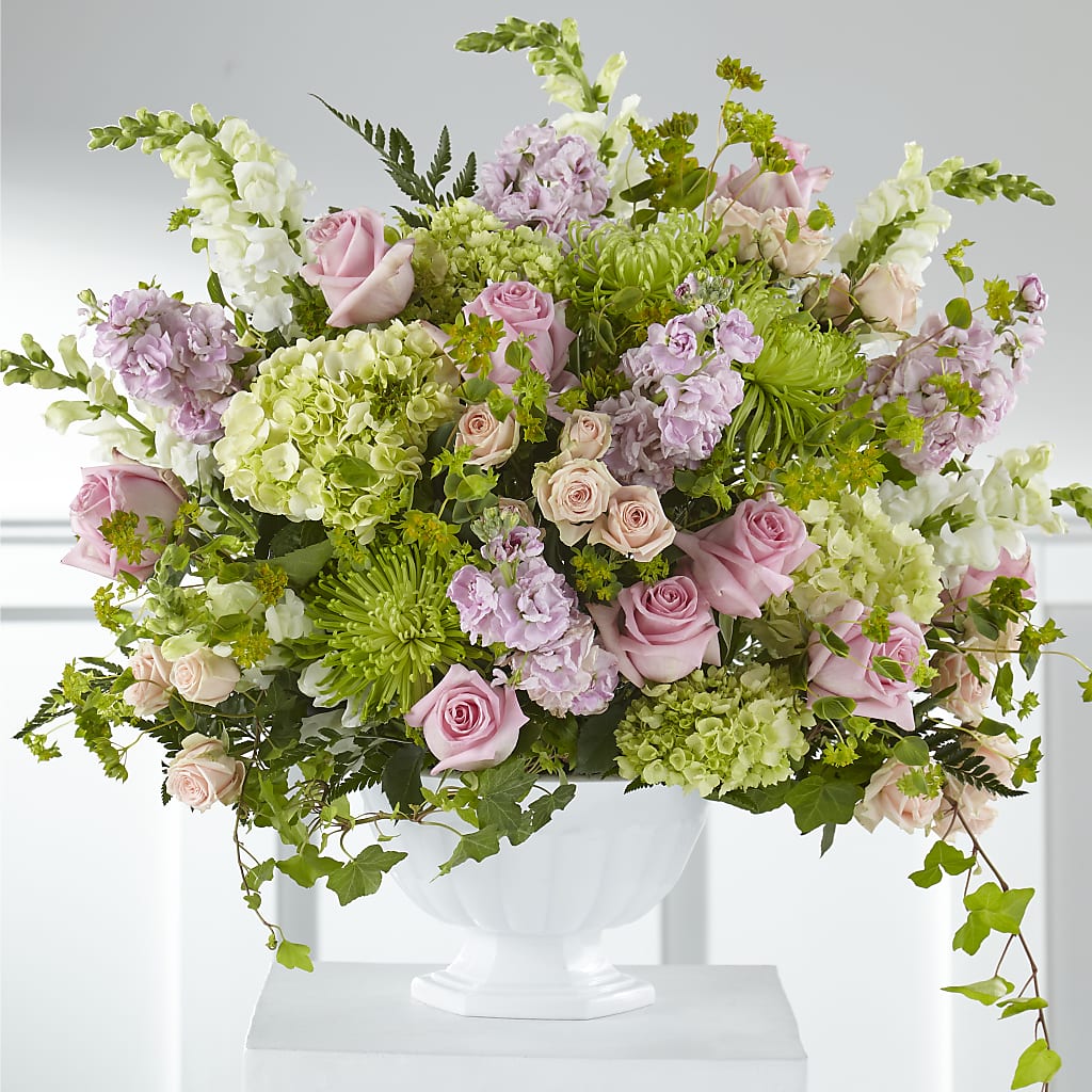 Radiant Embrace Arrangement – CARLSON & CO, Springfield GA