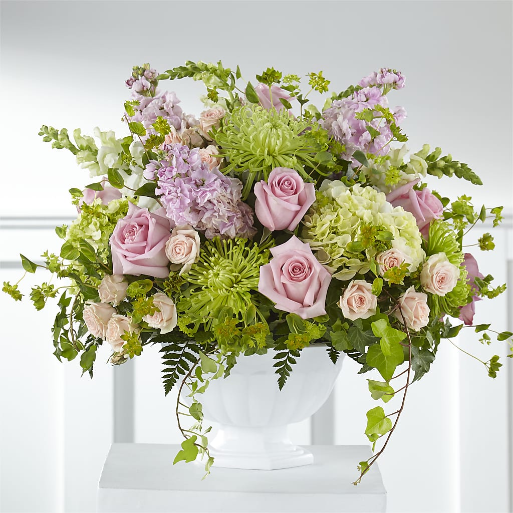 Radiant Embrace Arrangement – CARLSON & CO, Springfield GA