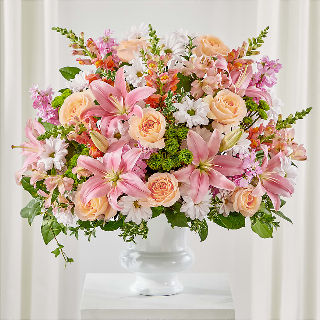 Heartfelt Gesture Urn Arrangement – CARLSON & CO, Springfield GA
