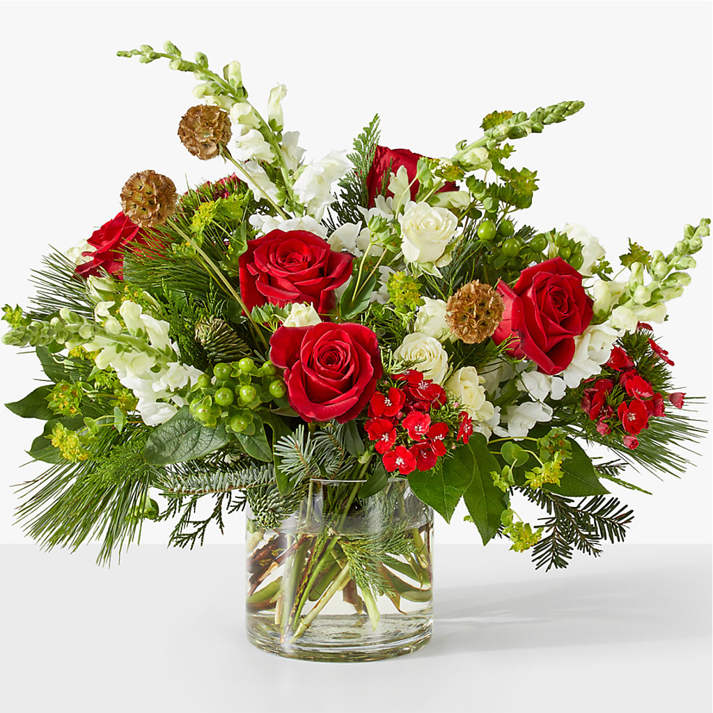 Deck the Halls Bouquet – CARLSON & CO, Springfield GA