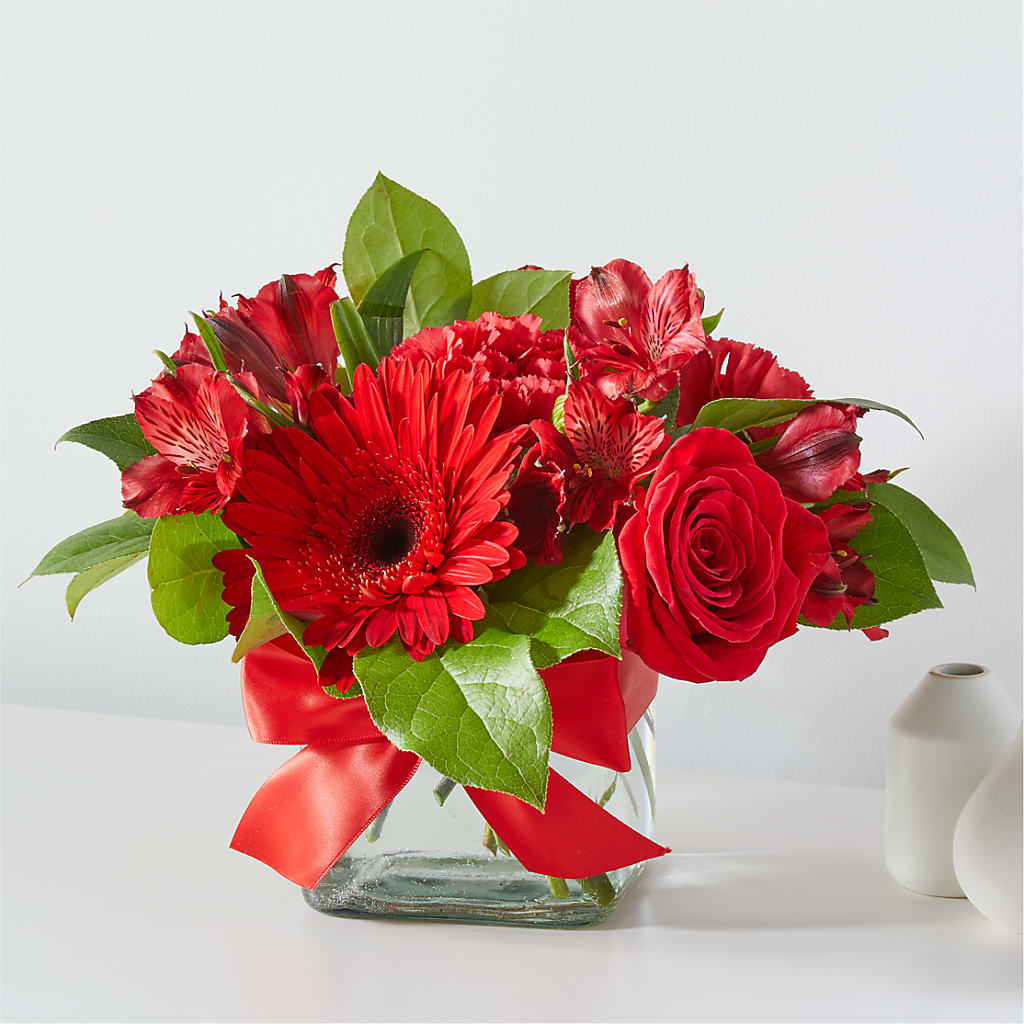 Red Hot Bouquet – CARLSON & CO, Springfield GA