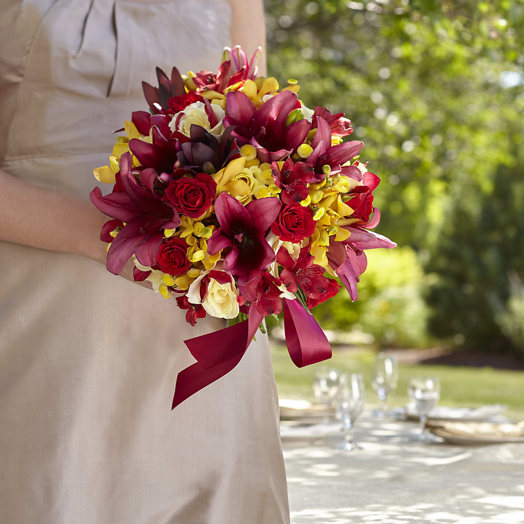 Sunningdale Bouquet – CARLSON & CO, Springfield GA