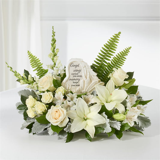 Holding You Close Arrangement – CARLSON & CO, Springfield GA