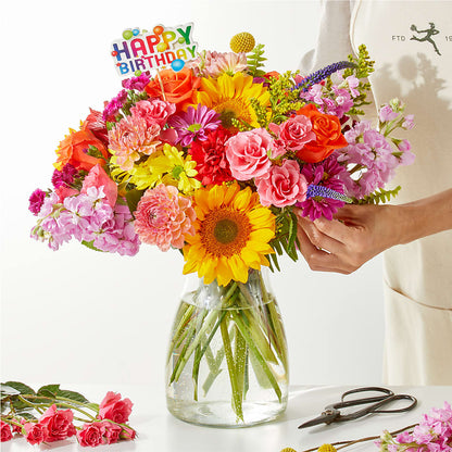Cue the Confetti - A Florist Original – CARLSON & CO, Springfield GA
