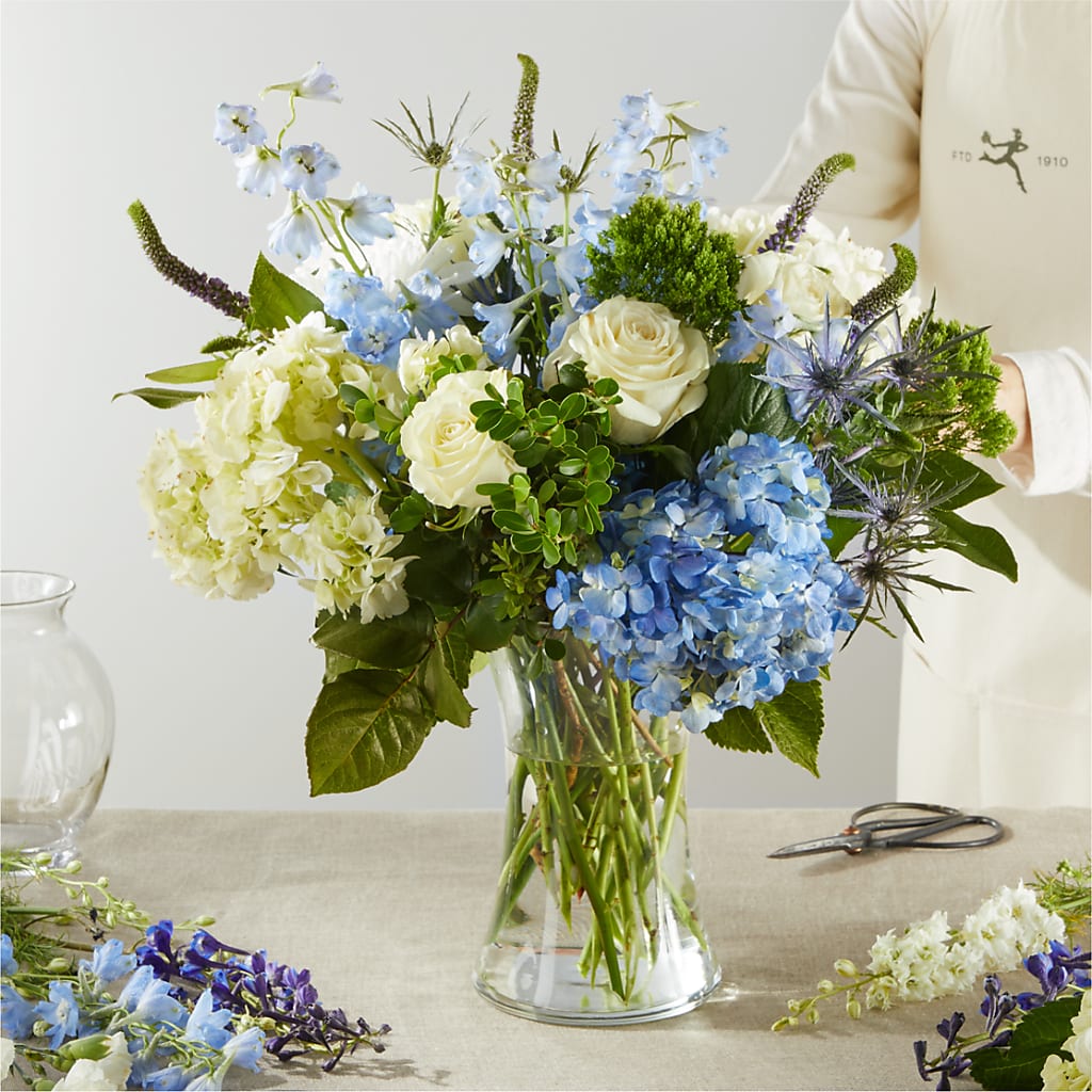 Festival of Lights – A Florist Original – CARLSON & CO, Springfield GA