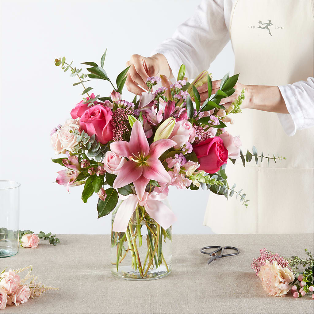 Pink Ribbon - A Florist Original – CARLSON & CO, Springfield GA