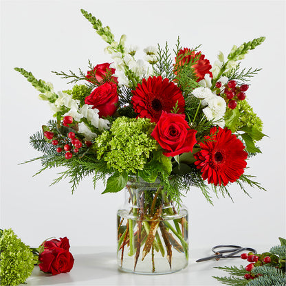 Merry Moment Bouquet – A Florist Original – CARLSON & CO, Springfield GA