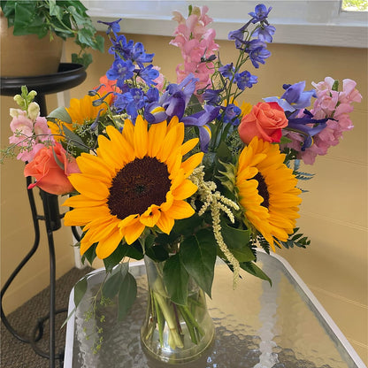 Rays of Life Bouquet – CARLSON & CO, Springfield GA