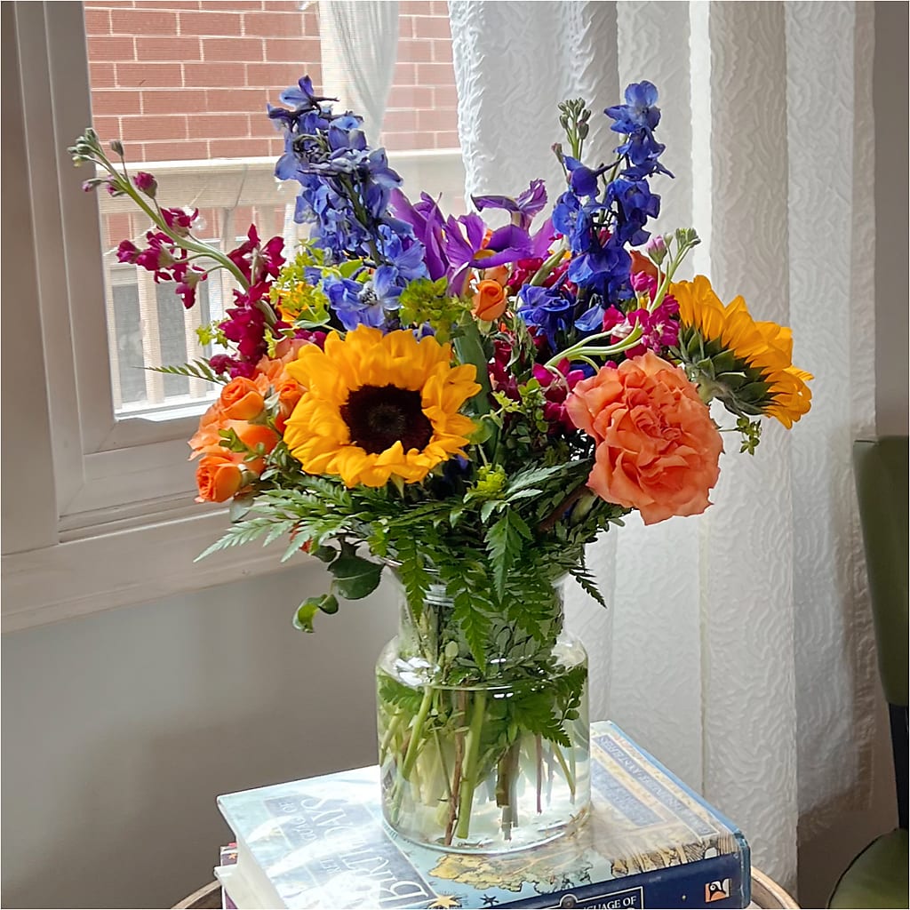 Rays of Life Bouquet – CARLSON & CO, Springfield GA