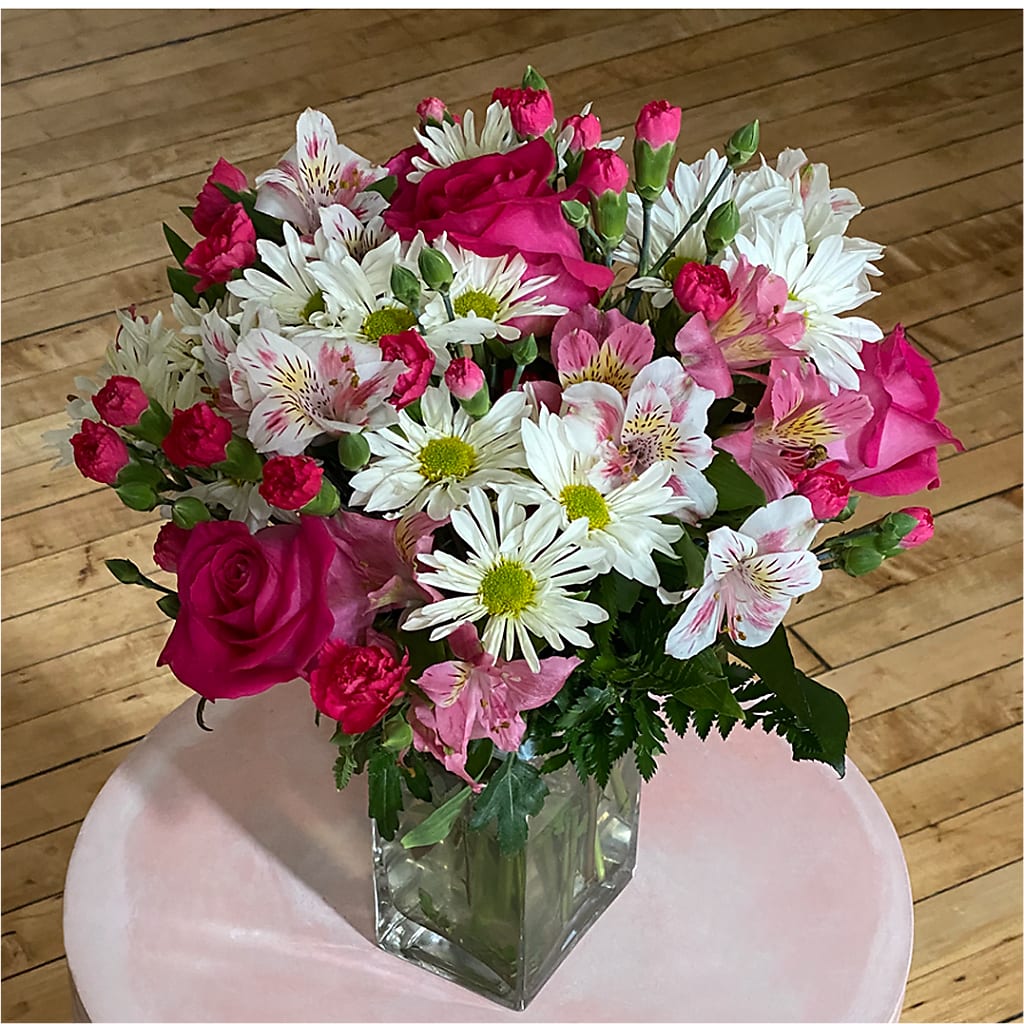 Sweet Surprises® Bouquet – CARLSON & CO, Springfield GA