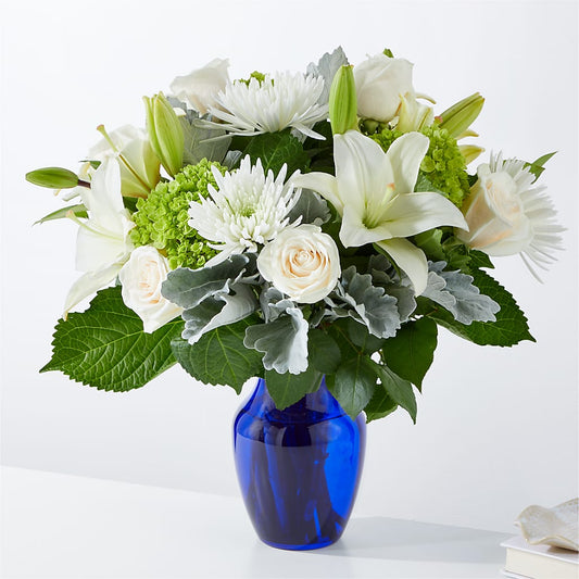 Snowy Dreams Bouquet – CARLSON & CO, Springfield GA