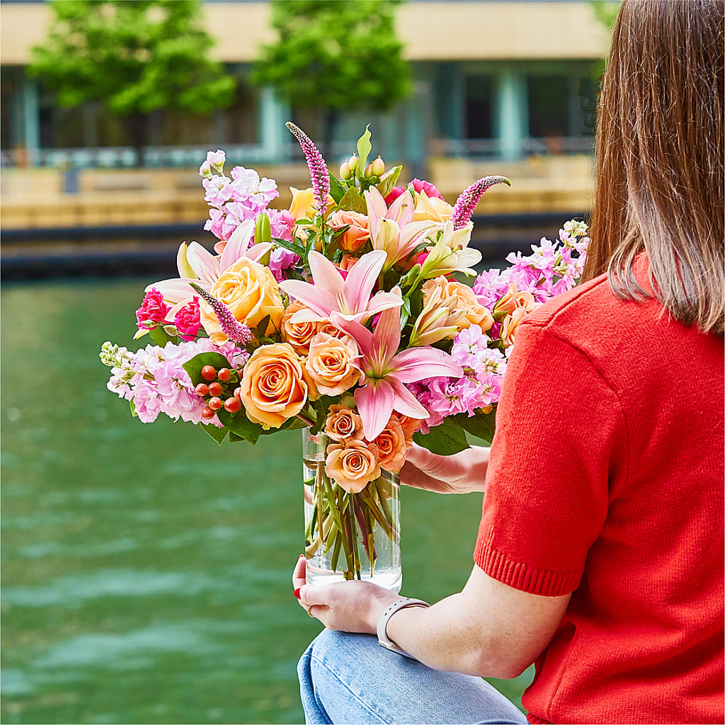 Bisous Bouquet – CARLSON & CO, Springfield GA