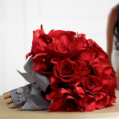Heart's Happiness Bouquet – CARLSON & CO, Springfield GA